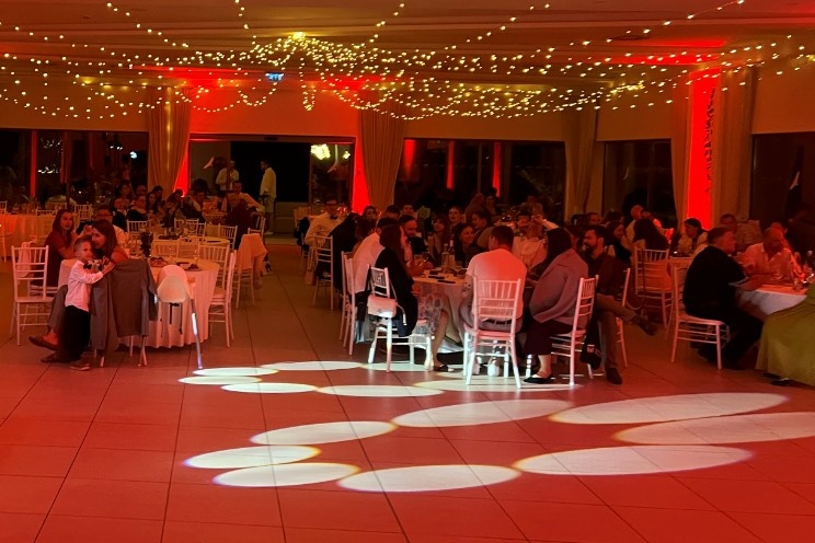 dj vagy zenekar az esküvőre?